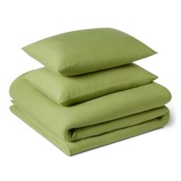 Amazon Basics 3-Piece Brushed Microfibre King Size Duvet Cover Set, Extra Soft Bedding, Relaxed Lived-In Look with Natural Creases, No Ironing Required, 225 x 220 cm & 2 Pillowcases 50 x 80 cm, Green