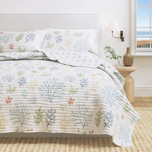 2-Piece Coral Coastal Reversible Twin Quilt Set with Sham. Beach Theme Bedding Coverlet, Soft, Microfiber - Maldives