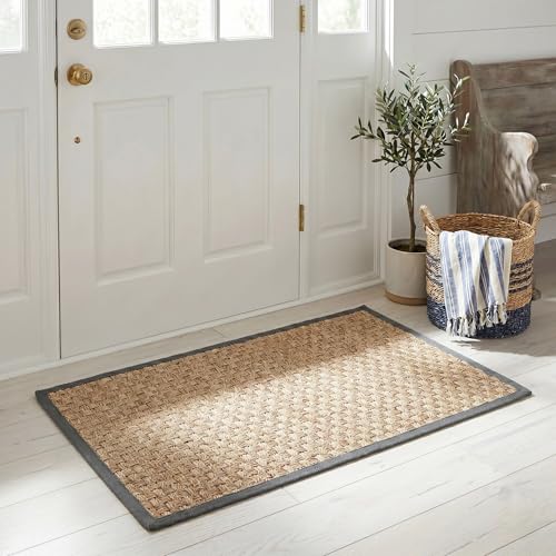 Safavieh Natural Fiber Rug for Living Room, Dining Room, Bedroom - Natural Fiber Collection, Short Pile, in Natural and Black, 76 X 122 cm