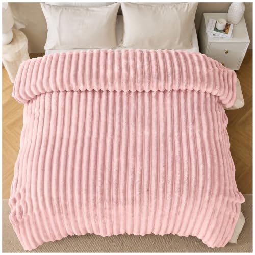 GC GAVENO CAVAILIA Fleece Throw Blanket Soft Bed Throw Double Size, Pink - Fuzzy Thick Warm, Lightweight, Washable Ribbed Fluffy Blanket - Sherpa Throws For Sofas, Bed, Couch, Arhmchair, 150x200 cm