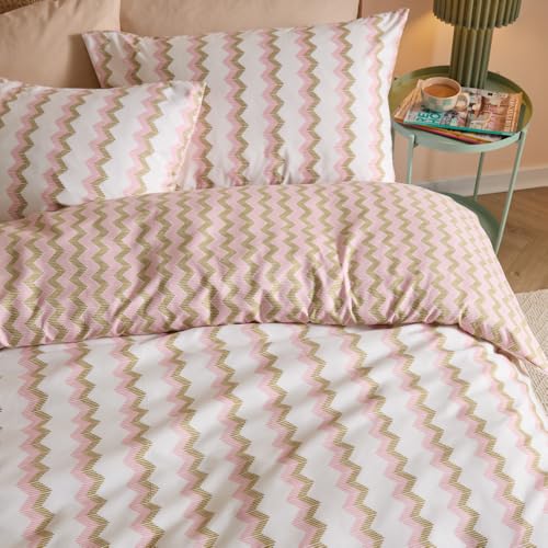 Duvet Day Izzie Duvet Cover Set – Reversible Ultra Soft Bold Zig Zag Striped Bedding Set (Green/Pink - King)