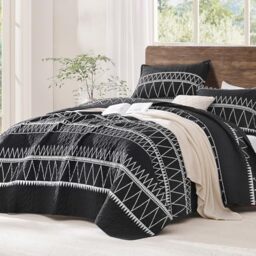 "Andency Oversized King Size 3 Piece Set (118""x120"") 1 Striped Triangle Print Comforter and 2 Pillow Shams), Reversible Lightweight Microfiber Boho Bedspread Coverlet"
