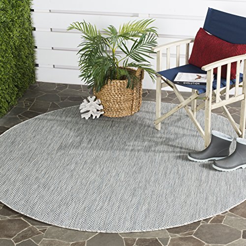 Safavieh Contemporary Rug for Living Room, Dining Room, Bedroom - Courtyard Collection, Short Pile, in Grey and Navy, 122 X 122 cm