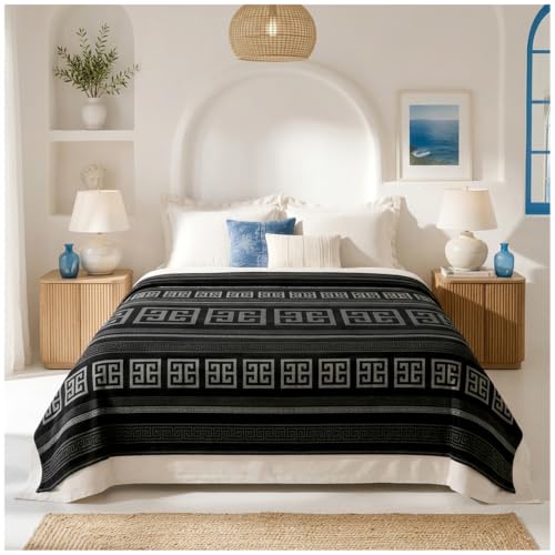 GC GAVENO CAVAILIA Fleece Throw Blanket Greek Border Bed Throw, Black - Cozy & Warm, Soft Texture Polyester Sherpa Fleece Blanket - Lightweight, Breathable Fluffy Throw For Bed Sofa Couch,150x200cm