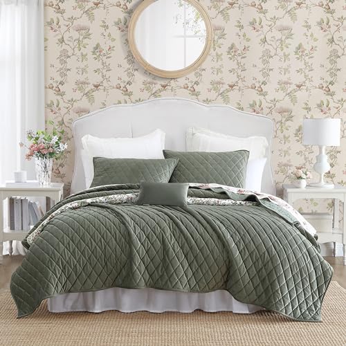 Laura Ashley - Queen Quilt Set, Solid Velvet Reversible Bedding, All Season Home Decor with Shams & Bonus Pillow Cover (Diamond Stitch Dark Green, Queen)
