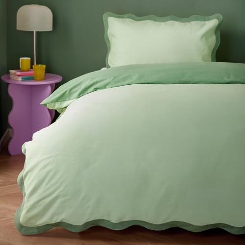 furn. Wiggle Scallop Duvet Cover Set – Easy Care Cotton Blend Wave Border Edge Bedding (Green - Single)