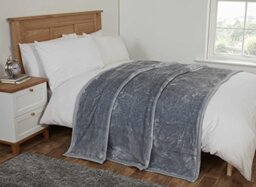 Rapport Home Soft Touch Faux Fur Blanket in Silver Grey 150cm x 200cm