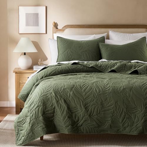 R.SHARE Olive Green Queen Size Quilt Set, Soft Lightweight Bedspread, Farmhouse Rustic Country Coverlet, Leaf Pattern Bedding with 2 Shams, 3 Pieces Spring Summer Thin Comforter