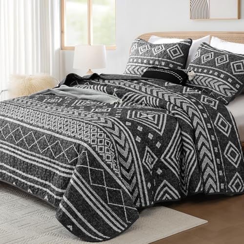 Yiran Quilt Set King Size Black and White, Boho Aztec Bedspreads Bedding Set, Bohemian Stripe Farmhouse Lightweight Coverlet Set with 2 Shams for Bed 106x90 Inch