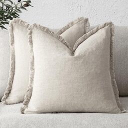 Foindtower - Set of 2 Decorative Boho Farmhouse Style Linen Fringe Cushion Covers with Tassels - For Couch, Sofa, Bed, Living-Room - Home Decor - 60 x 60 cm - Beige