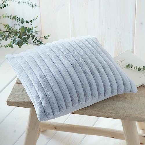 Appletree Hygge - Morritz - Faux Fur Cushion Cover - 43 x 43cm in Grey