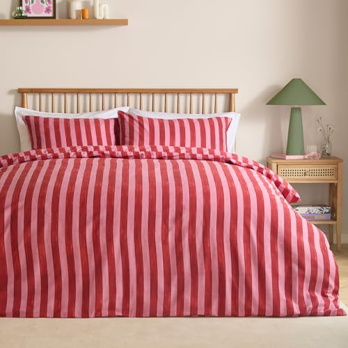furn. Dual Tone Duvet Cover Set – Reversible Modern Striped Easy Care Bedding (Pink Red – Single)