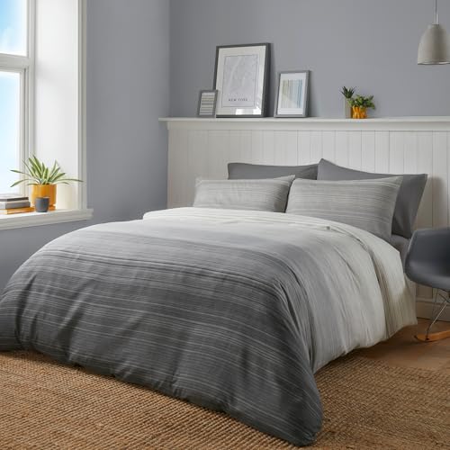 Fusion Contemporary Charcoal Duvet Cover Set – Super King Size 260 x 220cm – Includes Matching Pillowcases – Reversible Bedding – Charcoal Lines – Nautical Bed Linen – Soft Touch Fabric