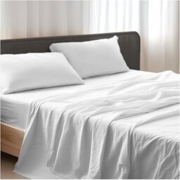 Detroit Double Bed Sheet Set, Brushed Microfibre Polyester, White - Fitted Sheet, Top Sheet and 2 Pillowcases 50 x 80 cm - Soft, Durable and Easy to Wash