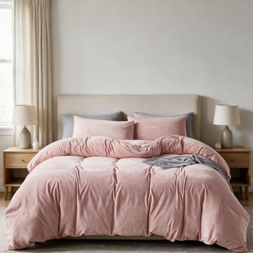 CLOTHKNOW Pink Velvet California King Comforter Set Fluffy Bedding Sets - 3Pcs Flannel Bedding Comforter Sets, Soft, All Season Comforters with 2 x Pillow Cases