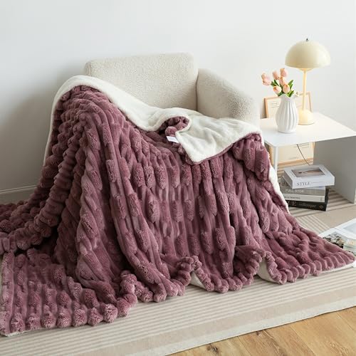 Ukeler Sherpa Fleece Blanket 60 ?? 80 inch, Ultra Soft Twin Size Throw Blanket for All Season, 610 GSM Cozy Plush Striped Blanket for Bed Couch Sofa Office Camping, Purple