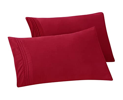 Elegant Comfort Solid Pillowcases 1500 Premium Hotel Quality Microfiber - Smooth Weave, Wrinkle and Stain Resistant, Easy Slip-On, 2-Piece Set, King Pillowcase, Burgundy