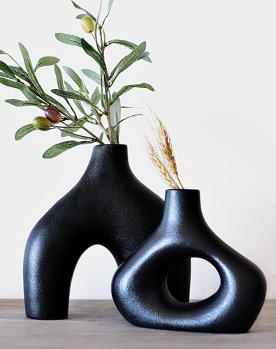 Carrot's Den Donut Vase, Set of 2 - Minimalist Nordic, White Ceramic Hollow Donut Vase Decor - Table Centerpiece, Olive Plant, Wedding, Living Room, Bookshelf, Office, Modern Home, Entryway, Console