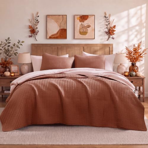"WRENSONGE King Size Quilt-Lightweight Bedspreads King Quilt Bedding Set - Soft Coverlet with 2 Pillow Shams for All Seasons, Suitable for Bed, Couch, 3 Pieces, 106""x94"""