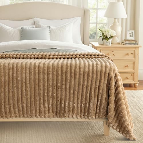 decorUhome Brown Fleece Queen Blanket 90x90 Inches - Soft Fleece Bed Cozy Fluffy Plush Flannel Large Striped Throws for Couch Sofa, Decorative Fuzzy Blanket for Woman