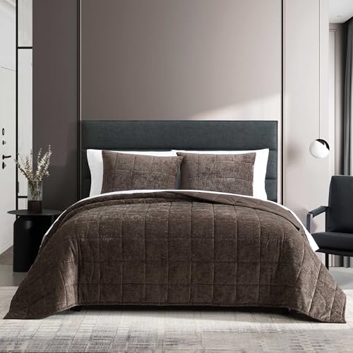 Vera Wang - Queen Quilt Set, Super Soft Bedding Set with Matching Shams, Modern Room Essentials (Chenille Box Solid Chocolate Brown, Queen)