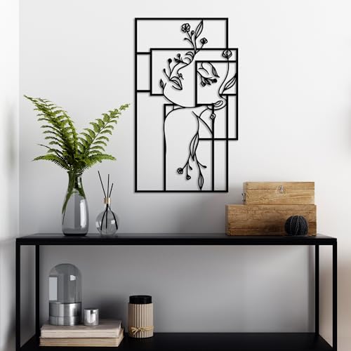 Stylish Black Decorative Metal Wall Accessory, 70 x 70 cm, 100% Metal, 1.5 mm Thick, Easy Wall Mounting, Perfect for Modern Home Decor