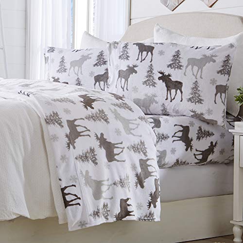 Great Bay Home Extra Soft Velvet Plush Micro Fleece Lodge Sheet Set - Deluxe Microplush Non Pilling Holiday Sheets, Deep Pocket - Lavish Sherpa Velvet Luxe Collection (Queen,Moose)