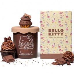 Hello Kitty Bakery Chocolate Cream Scented Candle with Decorative Silicone Cupcake Lid – Cozy Aroma, Reusable Brown Glass Jar