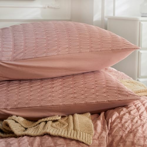 JELLYMONI Smokey Pink Seersucker Pillowcases Set of 2, Standard Size Soft & Breathable Pillow Covers with Envelope Closure, Microfiber (Pillows Not Included)