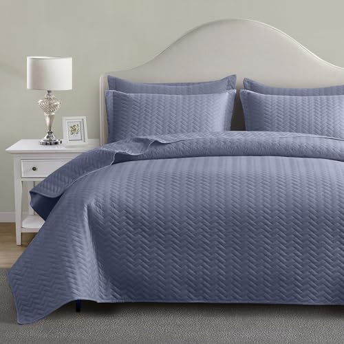 Maple&Stone Mineral Blue Quilt California King Size Bedspread - Breathable Coverlet with Chevron Pattern, All-Season Dorm Bed Cover Set Bedding Decor 3 Piece