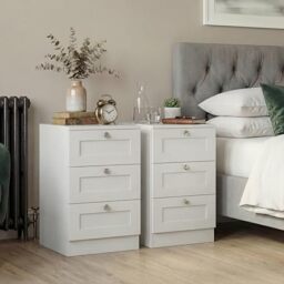 Vida Designs Altino 3 Drawer Bedside Table - White - 62H x 40W x 36D cm - Compact Space-Saving Nightstand - Engineered Wood - Smooth Glide Drawer - Modern Shaker Style - Ideal for Bedroom, Guest Room