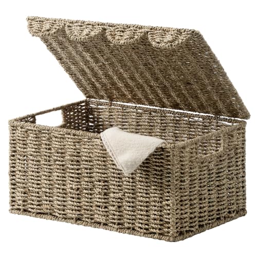StorageWorks Scalloped Edge Wicker Basket with Lid, Handwoven Natural Seagrass Basket for D??cor, Shelves, Nursery Room
