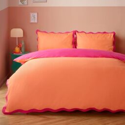 furn. Wiggle Scallop Duvet Cover Set – Easy Care Cotton Blend Wave Border Edge Bedding (Coral/Pink - King)