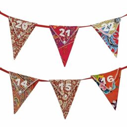 Recycled Fabric Advent Calendar Christmas Bunting - Ethically sourced Reusable Xmas Hanging Decorations - Fill with treats - Made from upcycled 100% cotton - enjoy for many Christmases to come - 3m