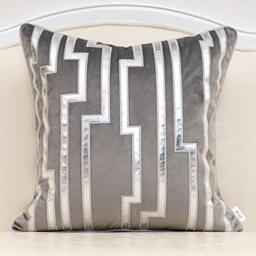 Alerfa 18 x 18 Inches Gray Geometric Silver Leather Striped Cushion Cases Luxury European Throw Pillow Covers Decorative Pillows for Couch Living Room Bedroom Car 45 x 45cm