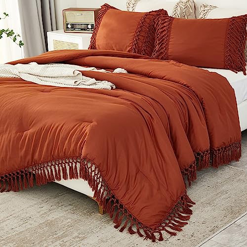 Andency Burnt Orange Comforter Set California King, 3 Pieces Boho Cal King Tassel Lightweight Soft Bedding Comforter Sets, Oversized Bed Set (104x96In Comforter & 2 Pillowcases)
