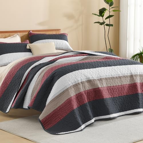 "Litanika King Size Quilt, 3 Pcs Black and Red Stripe Bedding Set - Summer Bedspread with 2 Shams,Lightweight Coverlet for All Season (106""x96"")"