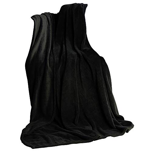 CelinaTex Fluffy Cuddly Blanket 150 x 200 cm Black Sofa Blanket Soft Microfibre Fleece Oeko-Tex TV Blanket