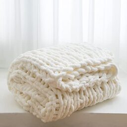 "WESHIONGOO Chunky Knit Throw Blanket 50""×60"" Knitted Throw Blankets for Couch Bed Fluffy Soft Blanket with Jumbo Chenille Yarn Thick 100% Handmade (Cream White)"