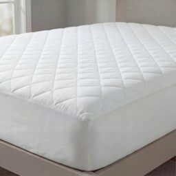 The Fine Bedding Company Smart Temperature Mattress Protector - Single