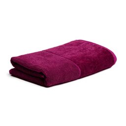 Möve Bamboo Luxe towel 50 x 100 cm made of 60% cotton / 40% viscose from bamboo cellulose, berry