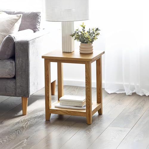 Julian Bowen Mallory Lamp Table, Oak, 55 x 44 x 38 - Traditional Side Table for Living Room or Bedroom, Solid Oak & Veneers, No Assembly Needed, Practical Storage Shelf