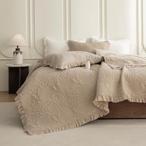 "QSH 3PCs Stonewashed Cotton Quilt King (110""x98""), Dark Wheat Ruffled Quilt King Size Bedding Set,Ultra Lightweight Soft Crinkled Bedspread Coverlet King Shabby Farmhouse Chic Bedding for All Seasons"