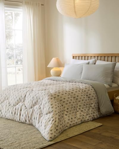 Night Lark Coverless Duvet - Scandi Christmas Tree, Double - Advanced Smartfil?? Fibre, Machine Washable, Hypoallergenic, Design, Coverless Duvet Double Bed Size & Pillowcase Set