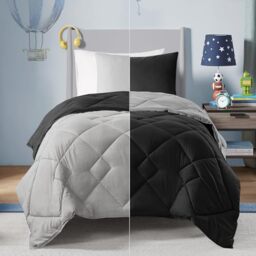 "Comfort Spaces Vixie Comforter Set-Modern Geometric Quaterfoil Cloud Quilted Design All Season Down Alternative Bedding, Matching Shams, Twin/Twin XL(66""x90""), Microfiler Reversible Black/Grey"