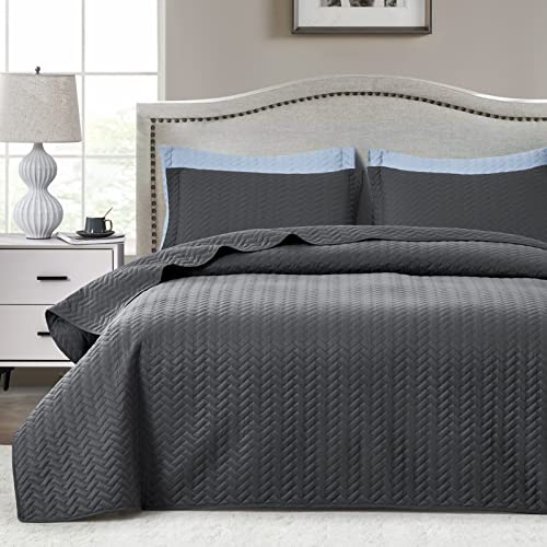 Maple&Stone Dark Grey Quilt Set King Size, Lightweight Bedspread - Breathable Coverlet with Chevron Pattern, All-Season Dorm Bed Cover Set Bedding Decor 3 Piece