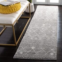 Safavieh Moroccan Shaggy Indoor Woven Runner Area Rug, Berber Shag Collection, BER164, in Light Grey / Cream, 69 X 244 cm for Living Room, Bedroom or Any Indoor Space