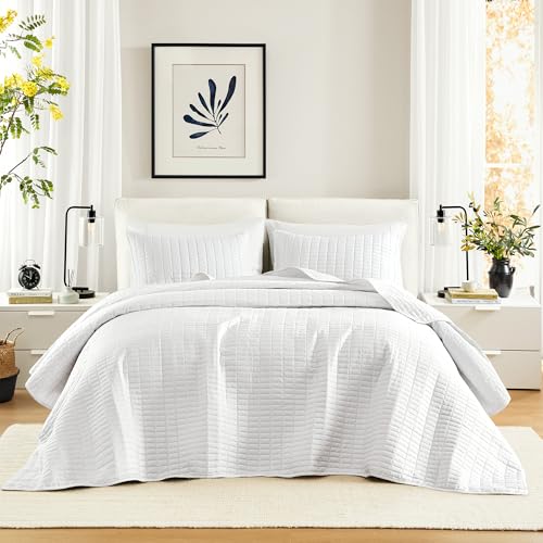 "Comfort Spaces Kienna Quilt Set-Luxury Double Sided Stitching Design All Season, Lightweight, Coverlet Bedspread Bedding, Matching Shams, Oversized King(120""x118""), White 3 Piece"