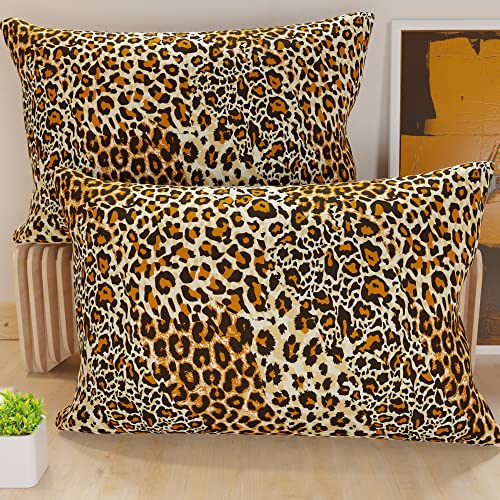 PETTI Artigiani Italiani - Pair of Pillow Cases 40 x 60 cm in Microfibre, Pillows for Bedroom Furniture, Sofa, Living Room, Set of 2 Cushion Covers, Orange Animalier Pillowcase, 100% Made in Italy