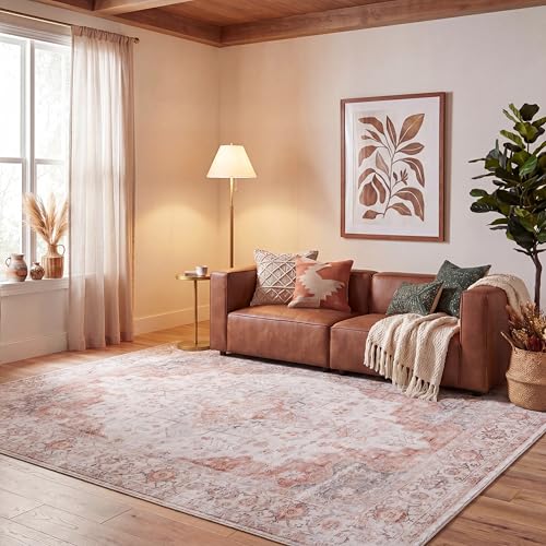 SAFAVIEH Traditional Rug Ideal for High Traffic Areas - Machine Washable and Non Slip - Tucson Collection, Short Pile, in Blue and Beige, 76 X 122 cm